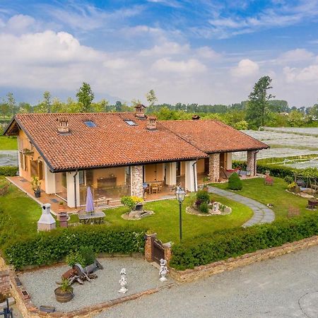 Willa Agriturismo Il Nido Di Bacco Saluzzo Zewnętrze zdjęcie