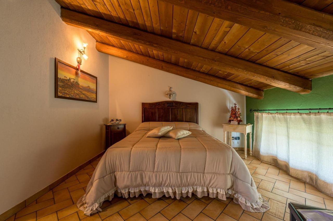 Willa Agriturismo Il Nido Di Bacco Saluzzo Zewnętrze zdjęcie