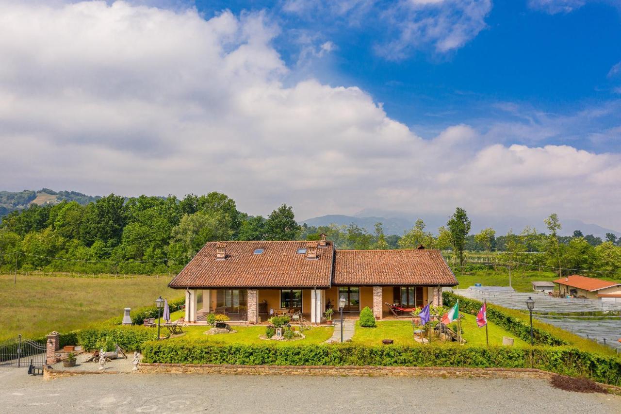 Willa Agriturismo Il Nido Di Bacco Saluzzo Zewnętrze zdjęcie