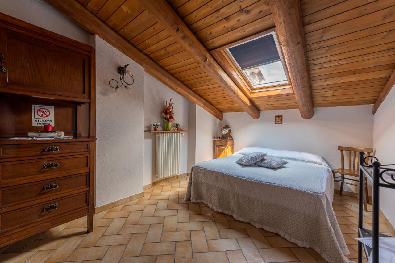 Willa Agriturismo Il Nido Di Bacco Saluzzo Zewnętrze zdjęcie